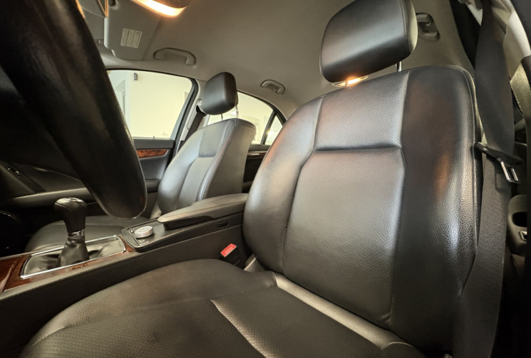 Mercedes CLASSE C 200 elegance 107 000 KM !!!!