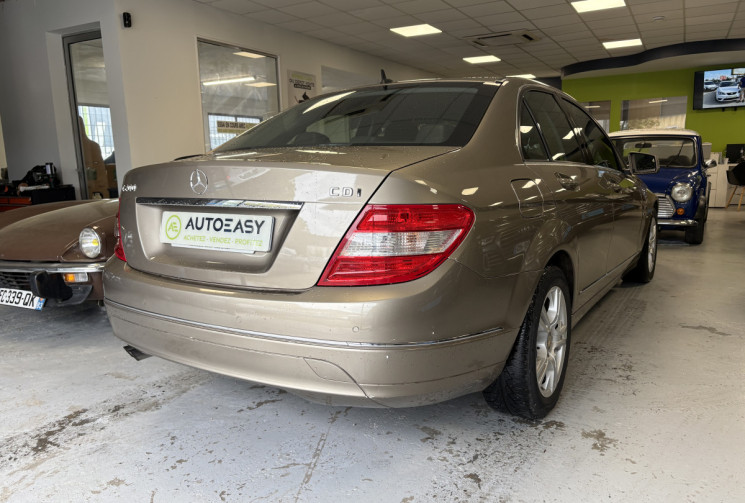 Mercedes CLASSE C 200 elegance 107 000 KM !!!!