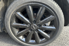 Mini Cooper 1.5 L Blackfriars 136 cv BVA