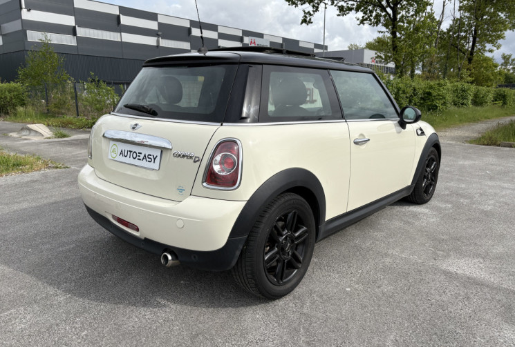 Mini Cooper Cooper 2.0 D 112 cv Boîte auto * Toit Ouvrant 