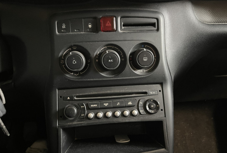 Citroën C3 Picasso 1.6 HDi90 Vitamine II + Attelage / Entretien complet suivi Citroën
