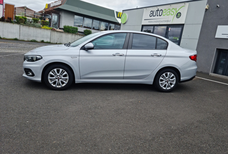 FIAT TIPO Sedan 1.4 i  95 CH / KIT DISTRI FAIT