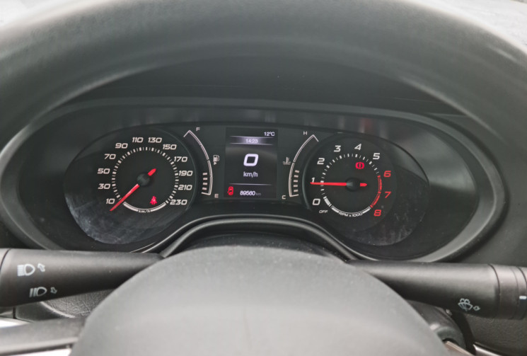 FIAT TIPO Sedan 1.4 i  95 CH / KIT DISTRI FAIT