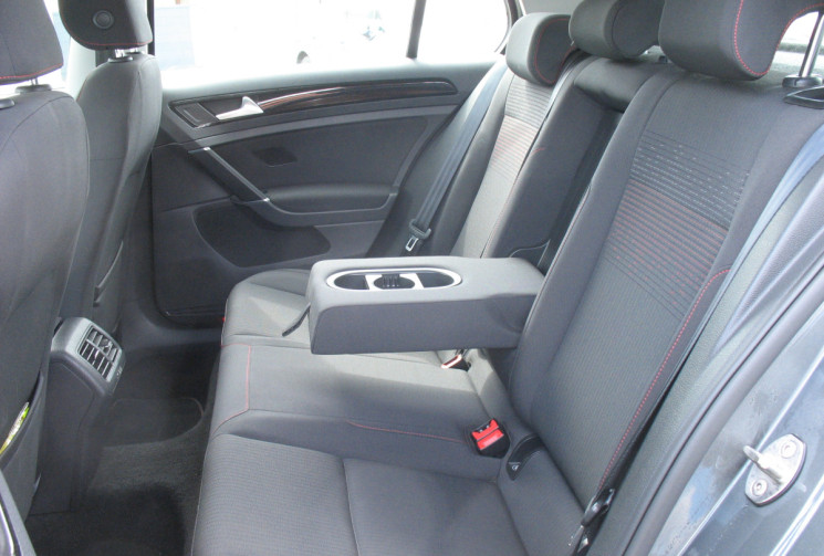Volkswagen Golf VII 1.0 TSI 110 SOUND 5 PORTES
