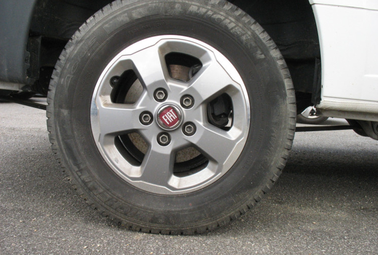 FIAT DUCATO WEINSBERG CARABUS EDITION FIRE