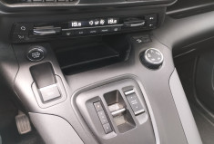 Citroën Berlingo III Taille M 136 ch 50 Kwh Shine Automatique + Grip Control /Toit pano/Attelage