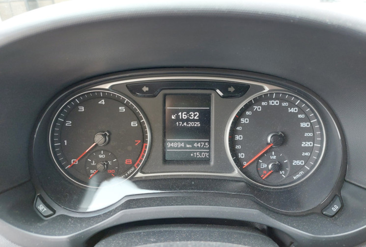 Audi A1 SPORTBACK 1.4 TFSI 185 S LINE S TRONIC  SON BOSE / SIEGES F1 95000 KMS