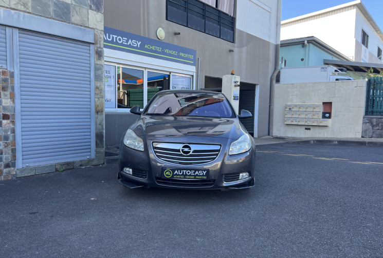 Opel INSIGNIA  A Hatchback 1.8 i 16V 140 cv COSMO