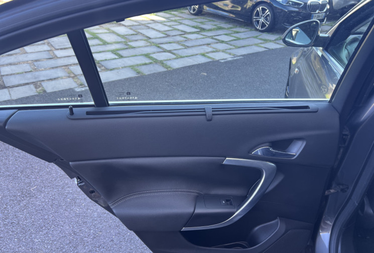 Opel INSIGNIA  A Hatchback 1.8 i 16V 140 cv COSMO