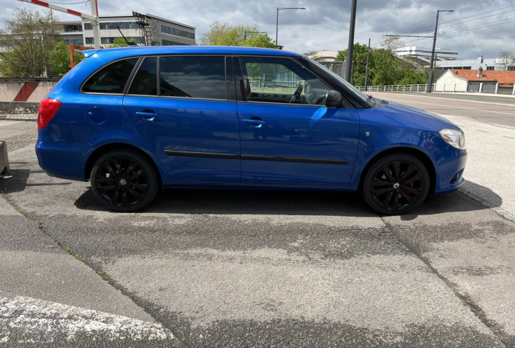 Skoda Fabia II Phase 2 Combi 1.4 TFSi WRS DSG 7
