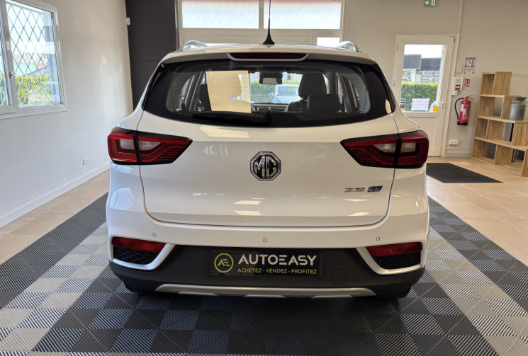 MG ZS ZS EV 143 LUXURY 