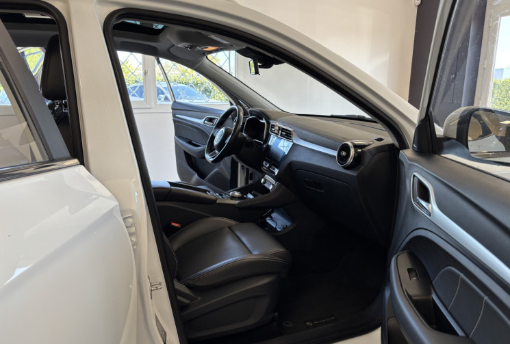 MG ZS ZS EV 143 LUXURY 
