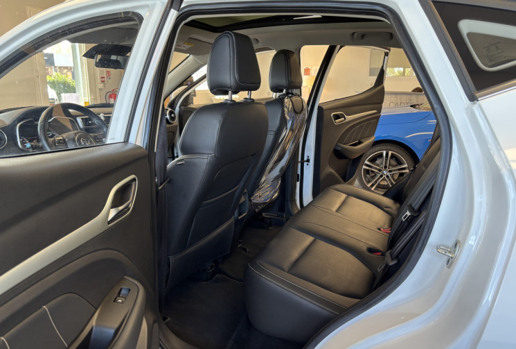 MG ZS ZS EV 143 LUXURY 