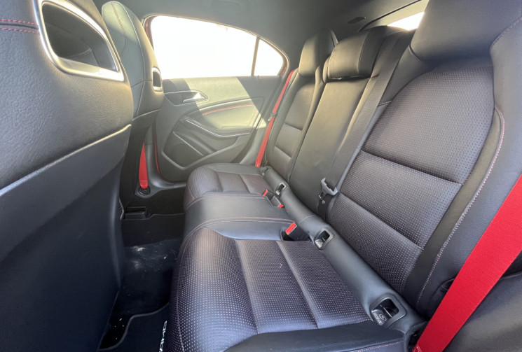 Mercedes Classe A 45 AMG 4Matic SPEEDSHIFT-DCT / Pack Aero / Pack Performance 