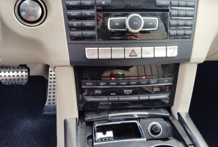 Mercedes CLASSE E Classe E IV (W212) 300 CDI BE Avantgarde Ex 7