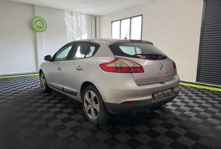 Renault Megane III (B95) 1.9 dCi 130ch Dynamique eco²