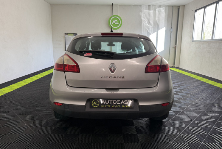 Renault Megane III (B95) 1.9 dCi 130ch Dynamique eco²