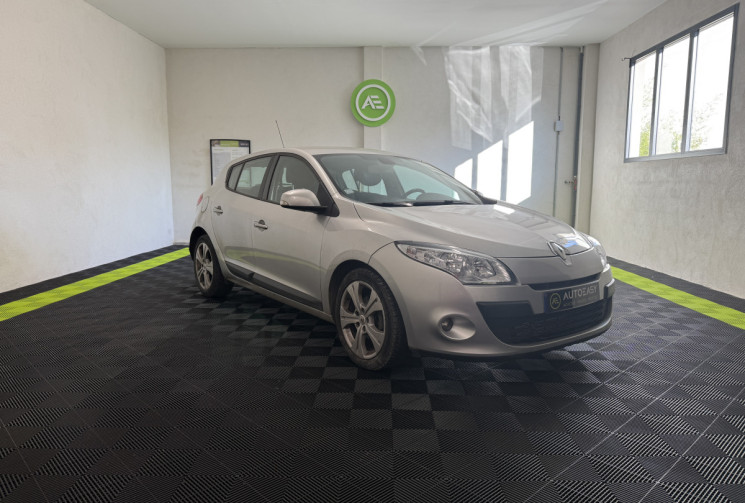 Renault Megane III (B95) 1.9 dCi 130ch Dynamique eco²