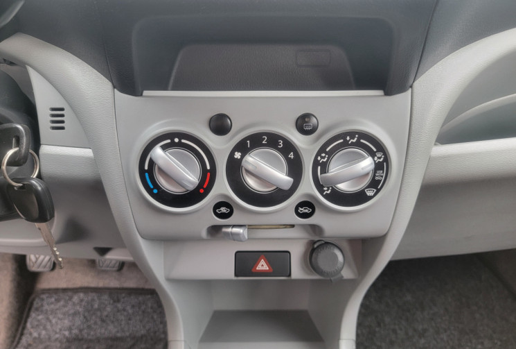 Nissan PIXO 1.0 68 ch Acenta 89000 km