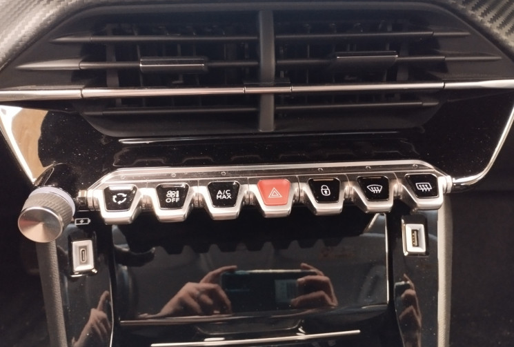 Peugeot 2008 ALLURE 110CH 1.5 BlueHDi 16V S&S 