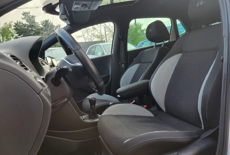 Volkswagen Polo V 1.6 TDI 105 ch R-line 5p TOIT OUVRANT