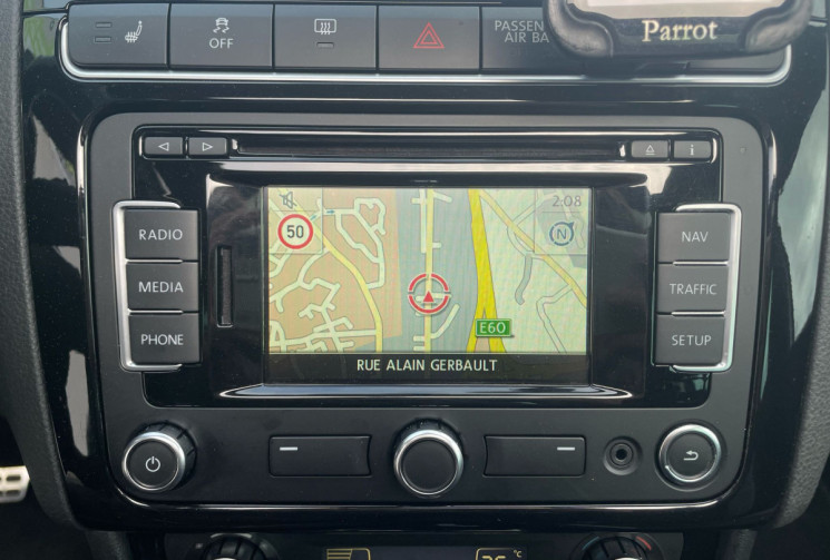 Volkswagen Polo V 1.6 TDI 105 ch R-line 5p TOIT OUVRANT