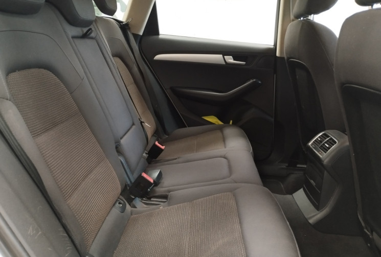 Audi Q5 2.0 TDI 16V DPF AMBIANTE Quattro S Tronic7 170 cv POUR PRO DE L AUTO