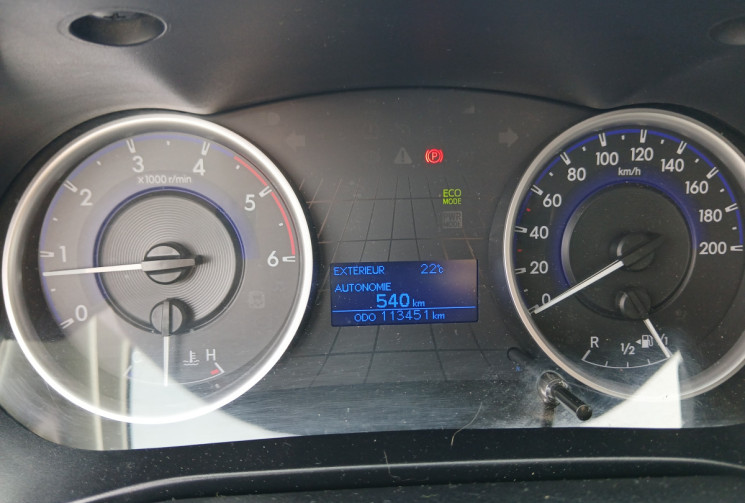 Toyota HILUX 2.4 D-4D 16V DPF Xtra cab LE CAP