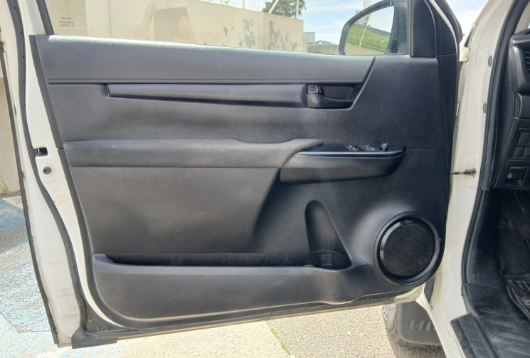 Toyota HILUX 2.4 D-4D 16V DPF Xtra cab LE CAP