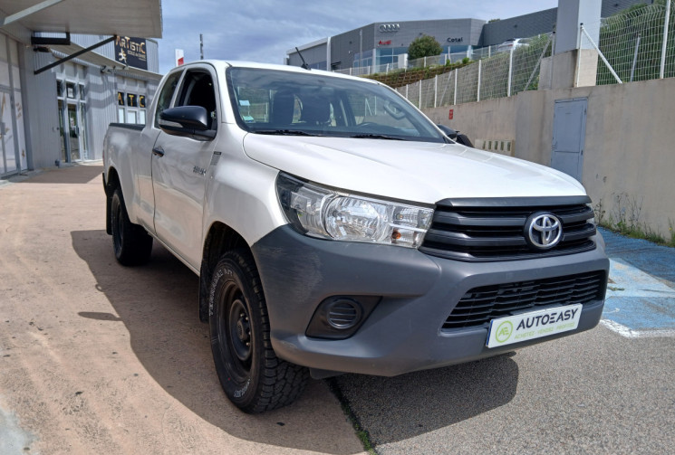Toyota HILUX 2.4 D-4D 16V DPF Xtra cab LE CAP