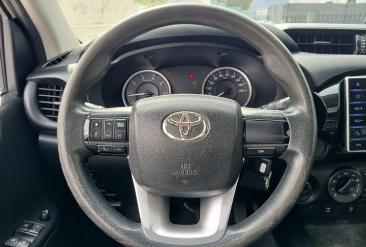 Toyota HILUX 2.4 D-4D 16V DPF Xtra cab LE CAP