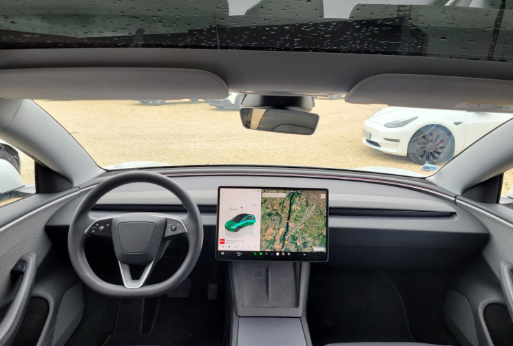 Tesla Model 3 HIGHLAND 283 STANDARD RANGE