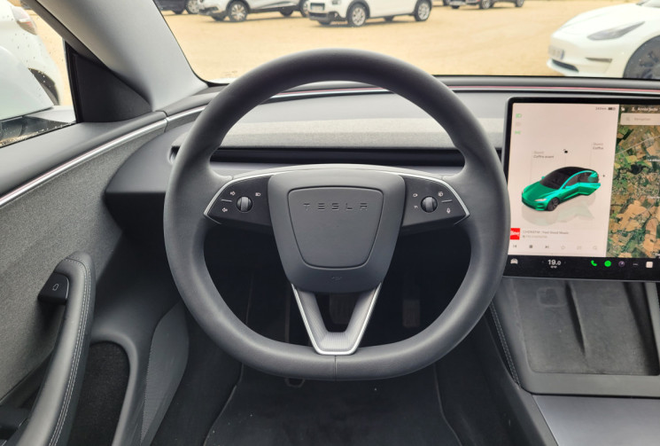 Tesla Model 3 HIGHLAND 283 STANDARD RANGE
