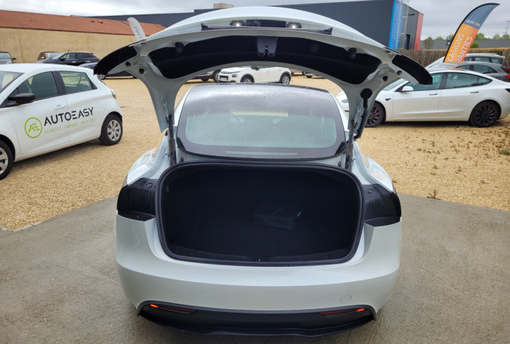 Tesla Model 3 HIGHLAND 283 STANDARD RANGE