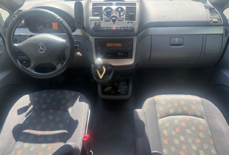 Mercedes Vito 115 CDi Combi moyen 4x4 150cv / CLIM / ATTELAGE / SIEGE CHAUFFANT 