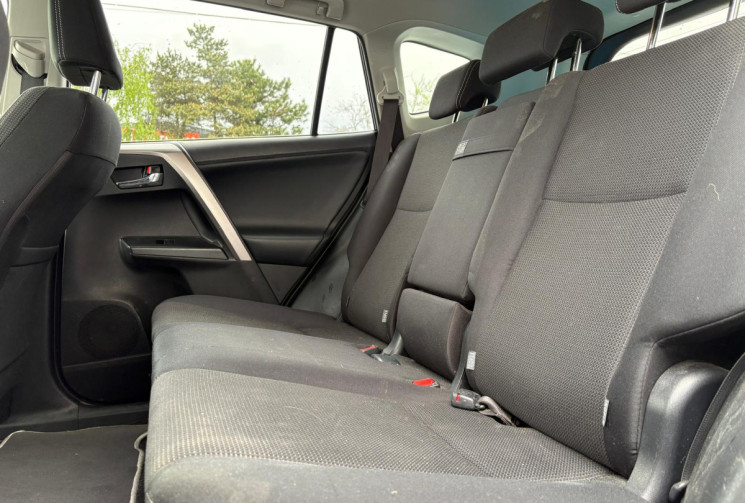 Toyota RAV4 IV 2.5 VVTi 197CV 2WD E-CVT DYNAMIC
