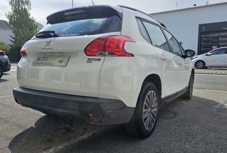 Peugeot 2008 1.2 82 CV Active ETG5