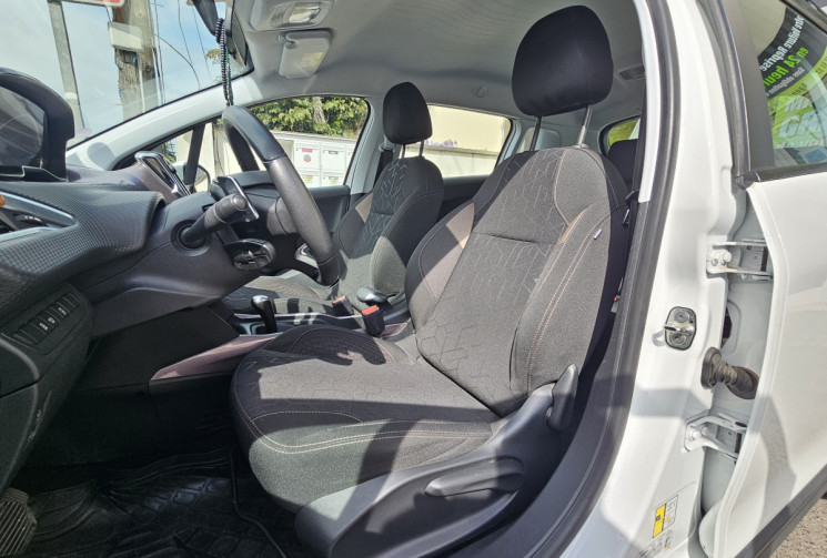 Peugeot 2008 1.2 82 CV Active ETG5