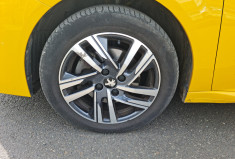 Peugeot 208 1.2 100 CH EAT8 ALLURE 