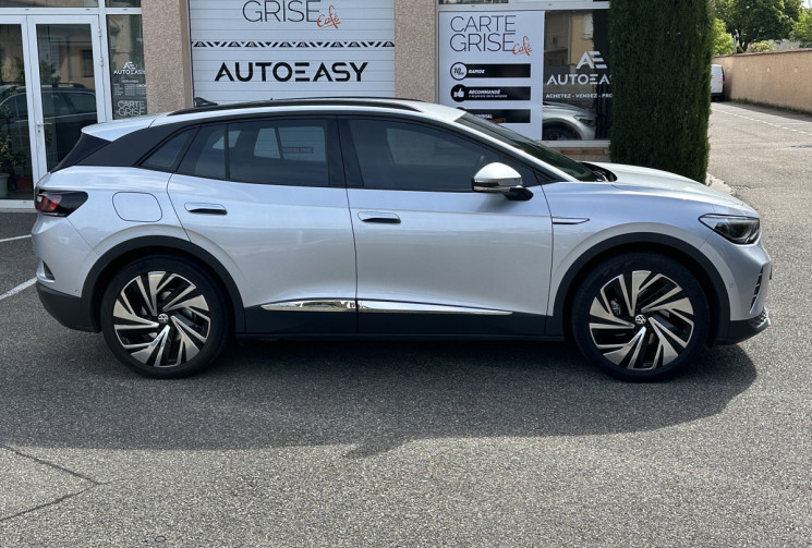 Volkswagen ID.4 150 ch Pure Performance 52 kWh / état exceptionnel / 2e main / Suivi VW