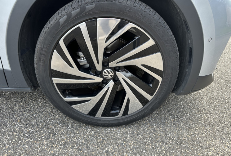 Volkswagen ID.4 150 ch Pure Performance 52 kWh / état exceptionnel / 2e main / Suivi VW