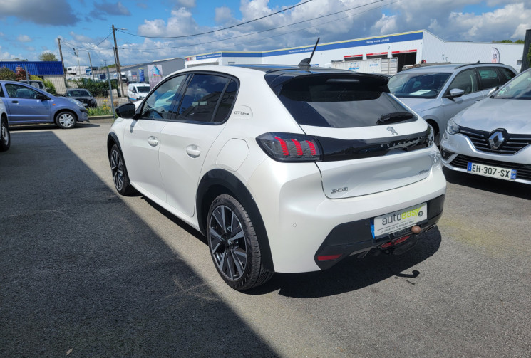 Peugeot 208 II 1.5 Blue HDi S&S 100 CV  GT LINE