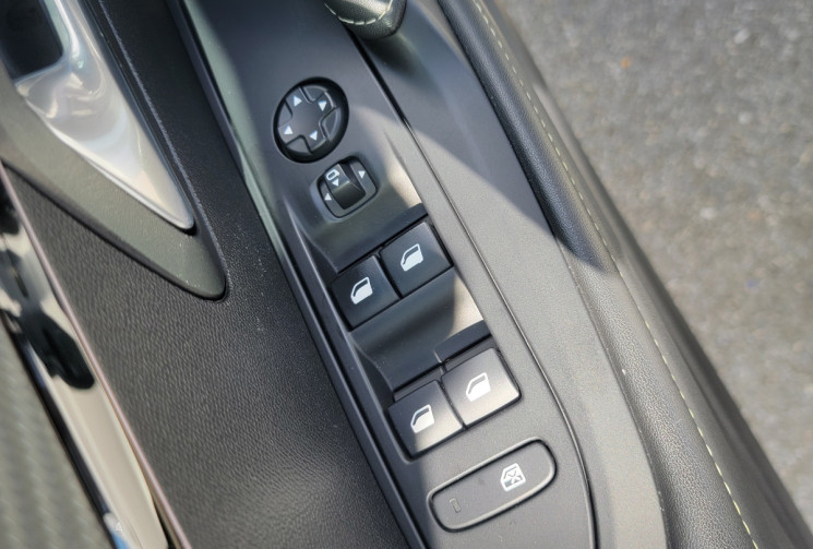 Peugeot 208 II 1.5 Blue HDi S&S 100 CV  GT LINE