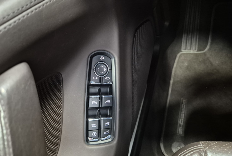 Porsche Panamera 4S 4.8 V8 400 ch PDK