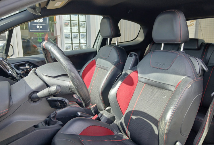 Peugeot 208 Phase 2 GTI 1.6 THP 16V S&S 208 GTI 