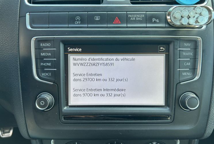 Volkswagen Polo V (2) 1.4 TDI 90 Ch BLUEMOTION TECHNOLOGY CONFORTLINE * RADAR AV AR * GPS 