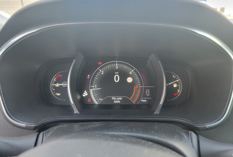 Renault Megane IV 1.6 dCi 130 CV  INTENS