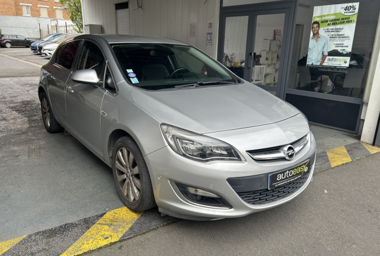 Opel Astra 1.4 140 COSMO