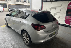 Opel Astra 1.4 140 COSMO