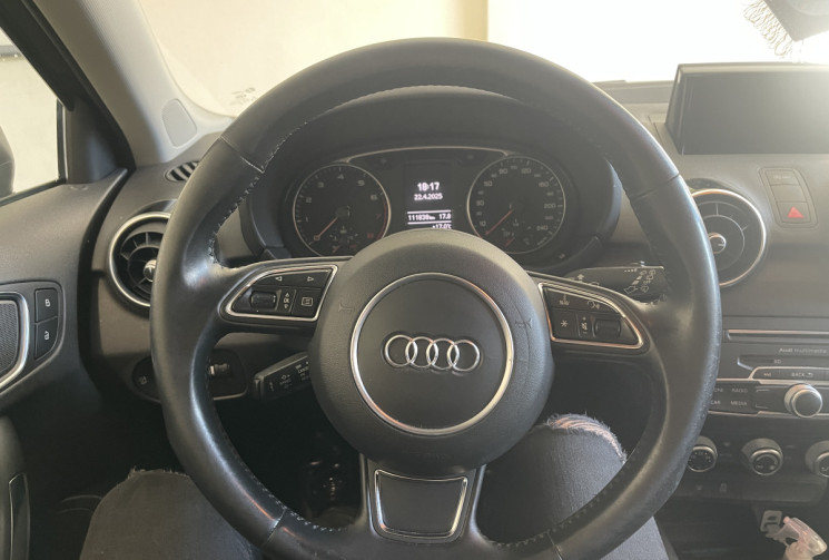 Audi A1 Ultra Active 1.0 TFSI 95ch 
